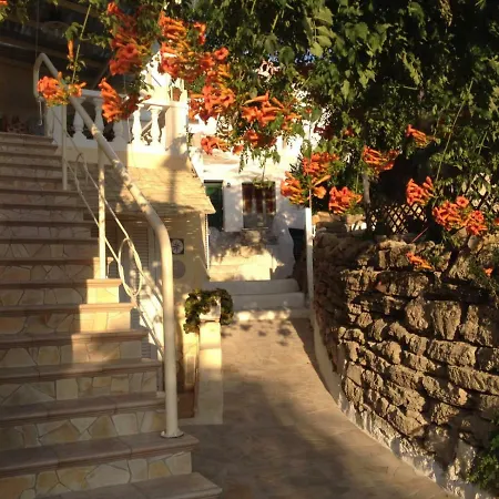 A Casa Di Nella * Ponza